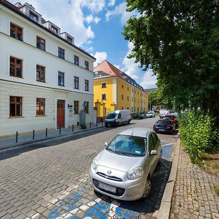 Elegancki Z Parkingiem Blisko Starego Miasta By Renters Apartment *