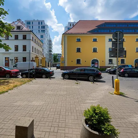 Elegancki Z Parkingiem Blisko Starego Miasta By Renters Lejlighed *