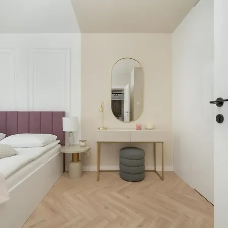 Appartement Elegancki Z Parkingiem Blisko Starego Miasta By Renters