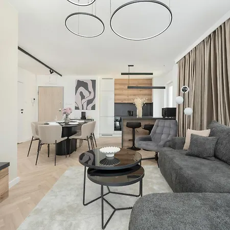Elegancki Z Parkingiem Blisko Starego Miasta By Renters Lejlighed Wrocław