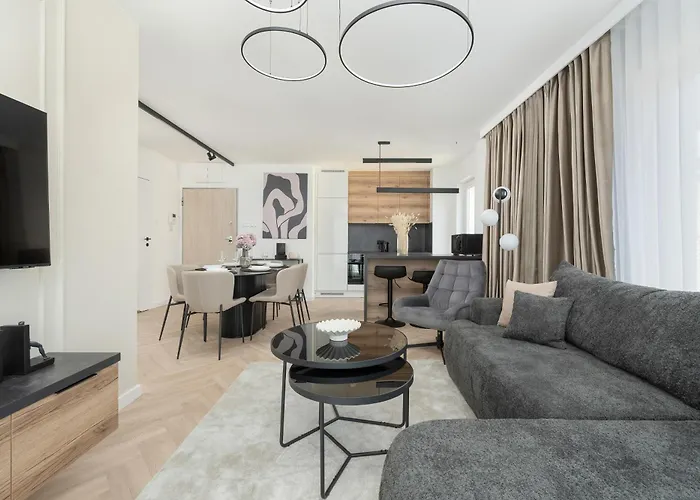 Elegancki Z Parkingiem Blisko Starego Miasta By Renters Apartament Wrocław