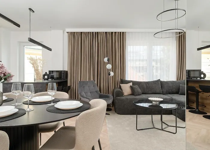 Apartament Elegancki Z Parkingiem Blisko Starego Miasta By Renters