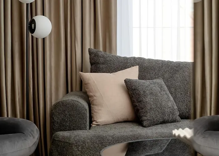 Elegancki Z Parkingiem Blisko Starego Miasta By Renters Apartament *