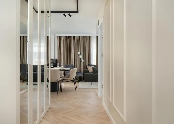 Apartament Elegancki Z Parkingiem Blisko Starego Miasta By Renters Wrocław